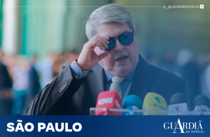 Datena, que se filiou ao PSDB em abril deste ano, concede entrevista no Palácio da Alvorada, em Brasília.