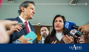Fernando Haddad e Simone Tebet em coletiva de imprensa após reunião com Lula - Diogo Zacarias/MF